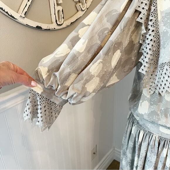 Vintage 80s Dress 100% Silk Drop Waist Sailor Collar Puff Sleeve Gray Cream 8 - Picture 5 of 10